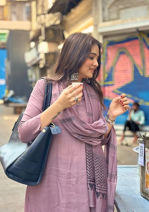 ANNI DESIGNER Women's Rayon Blend Solid Straight Kurta with Pant & Dupatta - Image 2